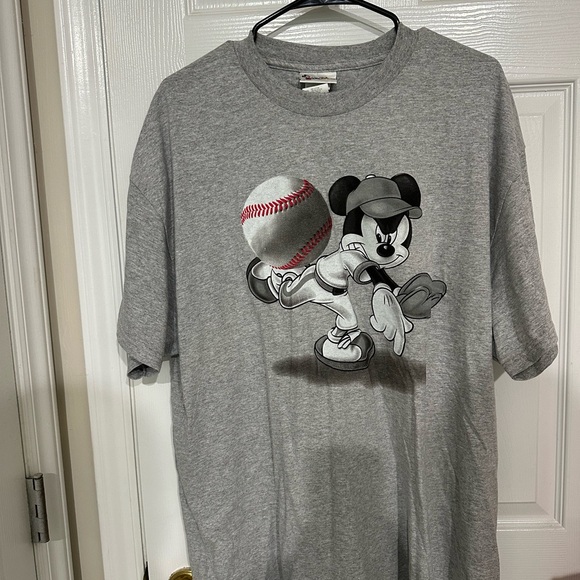 Disney Gray T-Shirt with Mickey Mouse - Picture 1 of 3